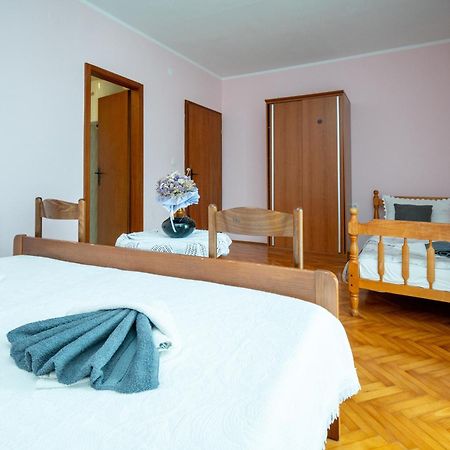 Double Room Zubovici 16063A 外观 照片