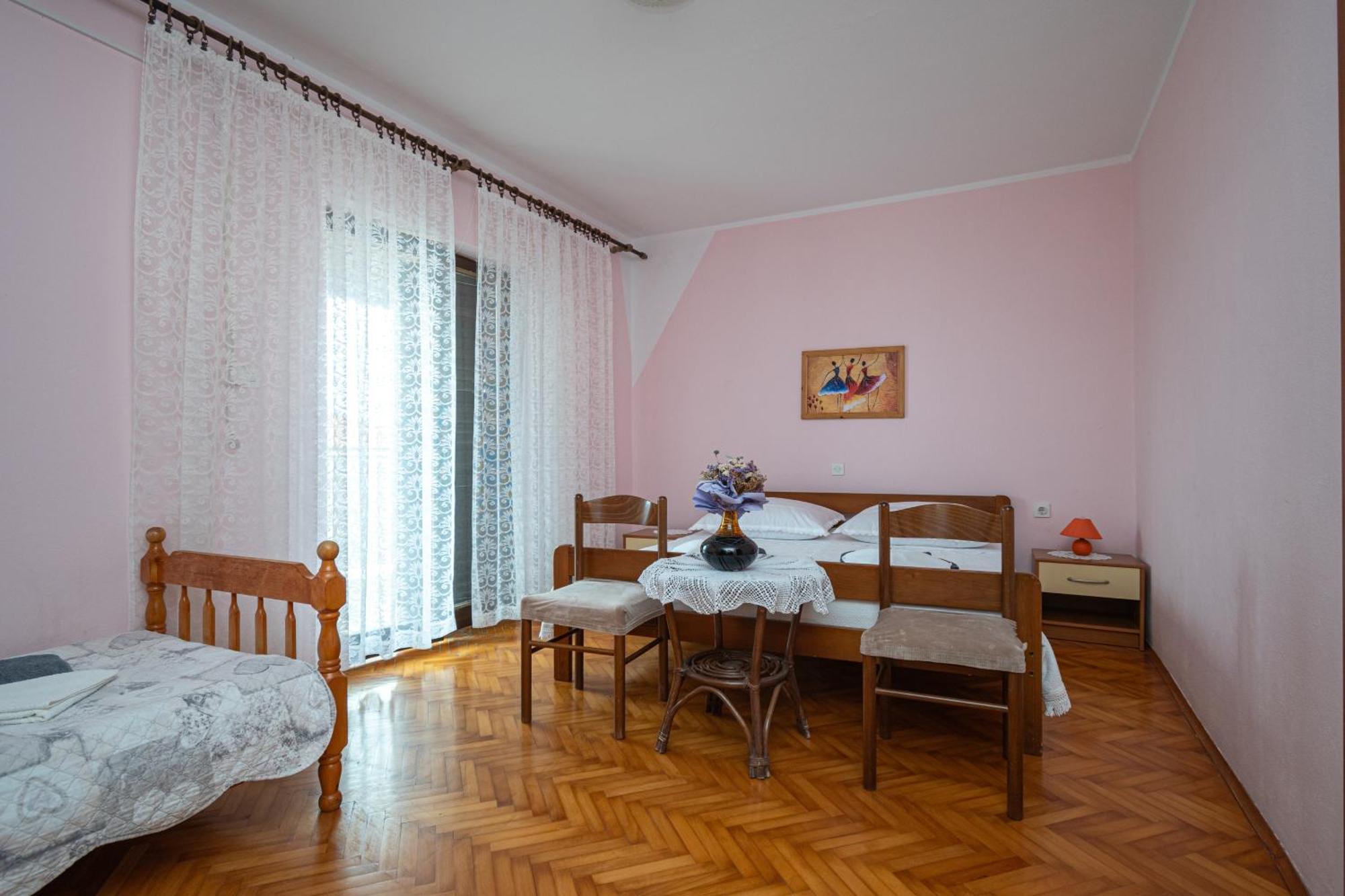 Double Room Zubovici 16063A 外观 照片